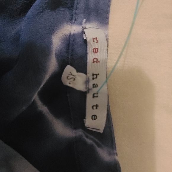 Silk top - Picture 3 of 4